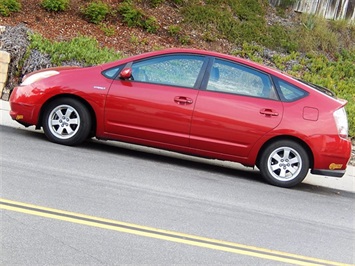 2006 Toyota Prius Package 5   - Photo 1 - San Diego, CA 92126