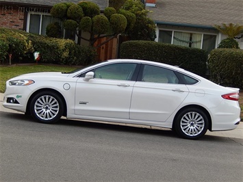 2013 Ford Fusion Energi Titanium   - Photo 1 - San Diego, CA 92126