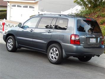 2004 Toyota Highlander 7 Passengers   - Photo 8 - San Diego, CA 92126