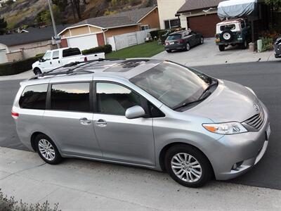 2011 Toyota Sienna XLE 8-Passenger   - Photo 9 - San Diego, CA 92126