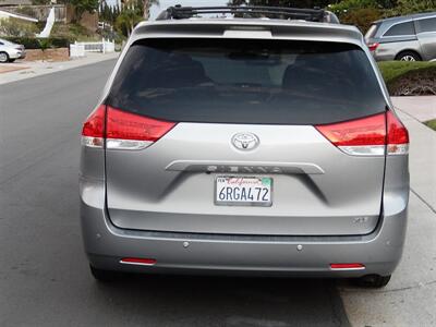 2011 Toyota Sienna XLE 8-Passenger   - Photo 16 - San Diego, CA 92126