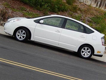 2004 Toyota Prius   - Photo 1 - San Diego, CA 92126