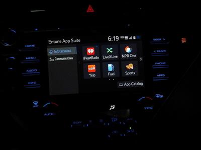 2018 Toyota Camry Hybrid XLE   - Photo 22 - San Diego, CA 92126