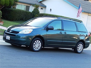 2005 Toyota Sienna LE 7 Passenger   - Photo 2 - San Diego, CA 92126