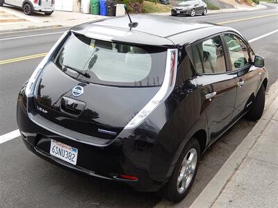 2011 Nissan Leaf SL   - Photo 4 - San Diego, CA 92126