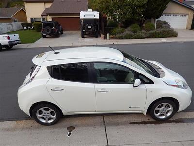 2011 Nissan LEAF SL   - Photo 5 - San Diego, CA 92126