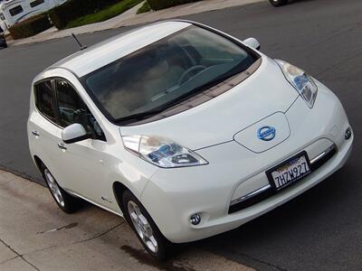 2011 Nissan LEAF SL   - Photo 4 - San Diego, CA 92126