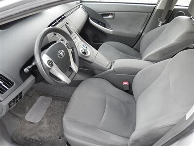 2010 Toyota Prius III   - Photo 9 - San Diego, CA 92126