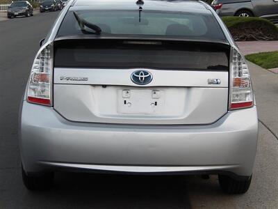 2010 Toyota Prius III   - Photo 7 - San Diego, CA 92126