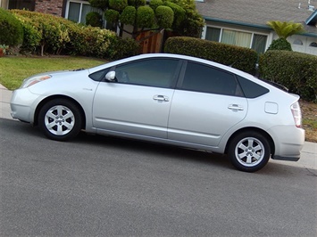 2007 Toyota Prius  Package 5 - Photo 1 - San Diego, CA 92126