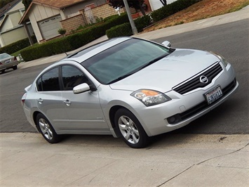 2009 Nissan Altima Hybrid  SE - Photo 4 - San Diego, CA 92126