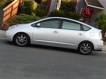 2007 Toyota Prius Touring   - Photo 1 - San Diego, CA 92126