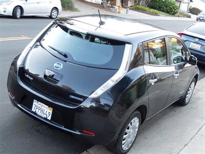 2015 Nissan Leaf S   - Photo 4 - San Diego, CA 92126