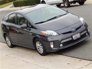 2012 Toyota Prius Plug-in Hybrid Advanced   - Photo 4 - San Diego, CA 92126