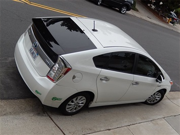 2012 Toyota Prius Plug-in Hybrid Advanced   - Photo 6 - San Diego, CA 92126