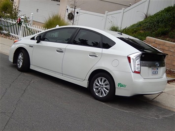 2012 Toyota Prius Plug-in Hybrid Advanced   - Photo 8 - San Diego, CA 92126