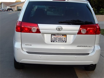 2007 Toyota Sienna XLE 7-Passenger   - Photo 9 - San Diego, CA 92126