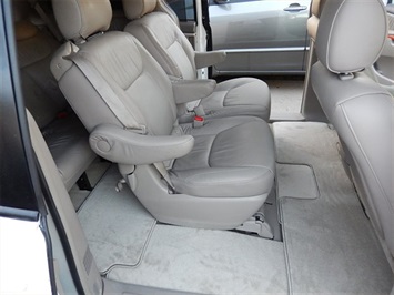 2007 Toyota Sienna XLE 7-Passenger   - Photo 27 - San Diego, CA 92126