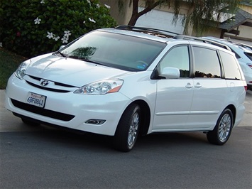 2007 Toyota Sienna XLE 7-Passenger   - Photo 3 - San Diego, CA 92126