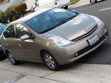 2004 Toyota Prius Package 5   - Photo 2 - San Diego, CA 92126