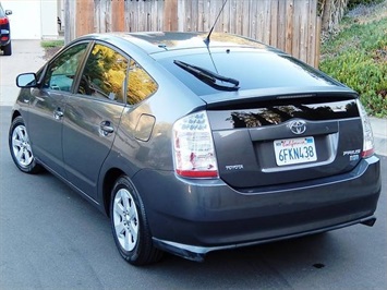 2009 Toyota Prius Package 6   - Photo 7 - San Diego, CA 92126