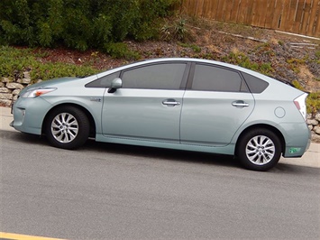 2014 Toyota Prius Plug-in Hybrid   - Photo 1 - San Diego, CA 92126