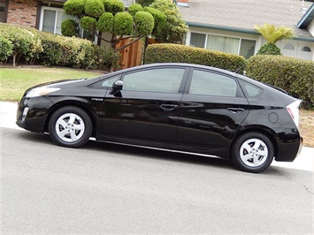 2010 Toyota Prius III  Solar PKG - Photo 1 - San Diego, CA 92126