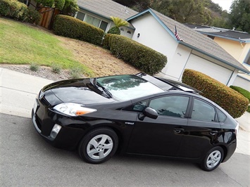 2010 Toyota Prius III  Solar PKG - Photo 8 - San Diego, CA 92126