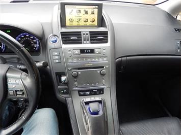 2010 Lexus HS 250h Premium   - Photo 21 - San Diego, CA 92126