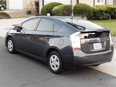 2010 Toyota Prius IV   - Photo 5 - San Diego, CA 92126