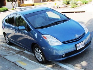 2004 Toyota Prius Leather, Navigation!   - Photo 3 - San Diego, CA 92126