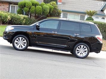 2009 Toyota Highlander Hybrid Limited   - Photo 1 - San Diego, CA 92126