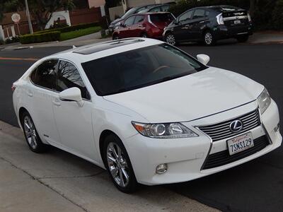 2013 Lexus ES 300h   - Photo 4 - San Diego, CA 92126