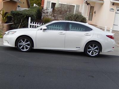 2013 Lexus ES 300h   - Photo 1 - San Diego, CA 92126