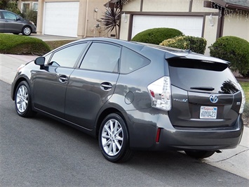 2012 Toyota Prius v Five   - Photo 8 - San Diego, CA 92126