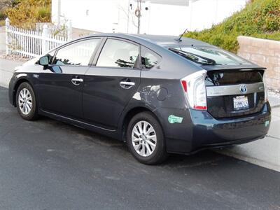 2015 Toyota Prius Plug in   - Photo 11 - San Diego, CA 92126