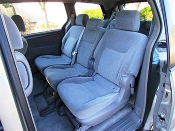 2006 Toyota Sienna CE 8 Passenger   - Photo 6 - San Diego, CA 92126