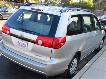 2006 Toyota Sienna CE 8 Passenger   - Photo 22 - San Diego, CA 92126