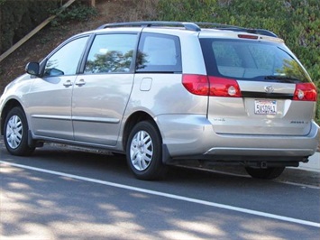 2006 Toyota Sienna CE 8 Passenger   - Photo 21 - San Diego, CA 92126