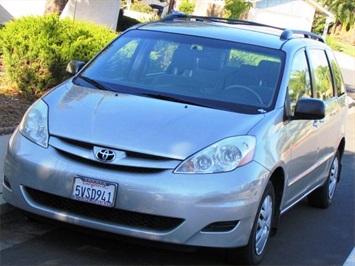 2006 Toyota Sienna CE 8 Passenger   - Photo 2 - San Diego, CA 92126