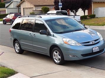 2006 Toyota Sienna LE 7 Passenger   - Photo 4 - San Diego, CA 92126