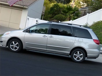 2007 Toyota Sienna LE   - Photo 22 - San Diego, CA 92126