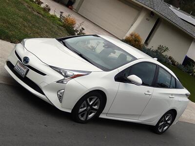 2017 Toyota Prius Three Touring   - Photo 2 - San Diego, CA 92126