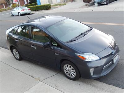 2014 Toyota Prius Plug-in Hybrid   - Photo 4 - San Diego, CA 92126