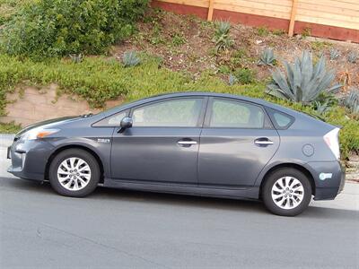 2014 Toyota Prius Plug-in Hybrid   - Photo 1 - San Diego, CA 92126