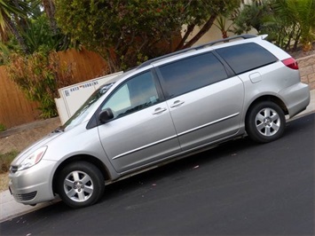 2005 Toyota Sienna LE 8 Passenger   - Photo 1 - San Diego, CA 92126