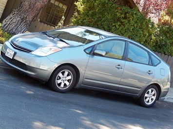 2005 Toyota Prius   - Photo 1 - San Diego, CA 92126