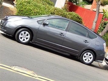 2008 Toyota Prius Package 5   - Photo 2 - San Diego, CA 92126