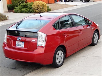 2010 Toyota Prius IV  Solar PKG - Photo 6 - San Diego, CA 92126