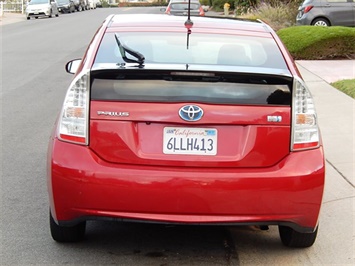 2010 Toyota Prius IV  Solar PKG - Photo 7 - San Diego, CA 92126